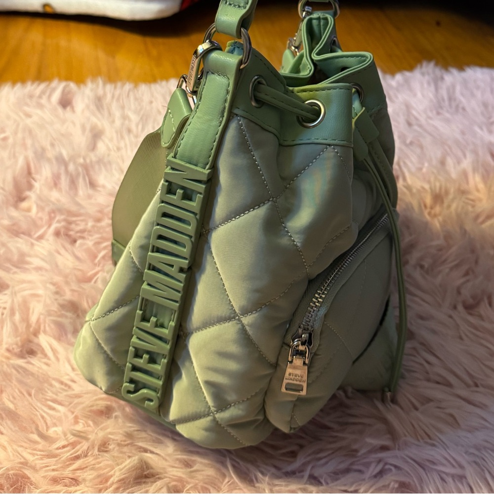 Steve Madden Green Quilted Bucket Bag Crossbody
Strap - Picture 2 of 5